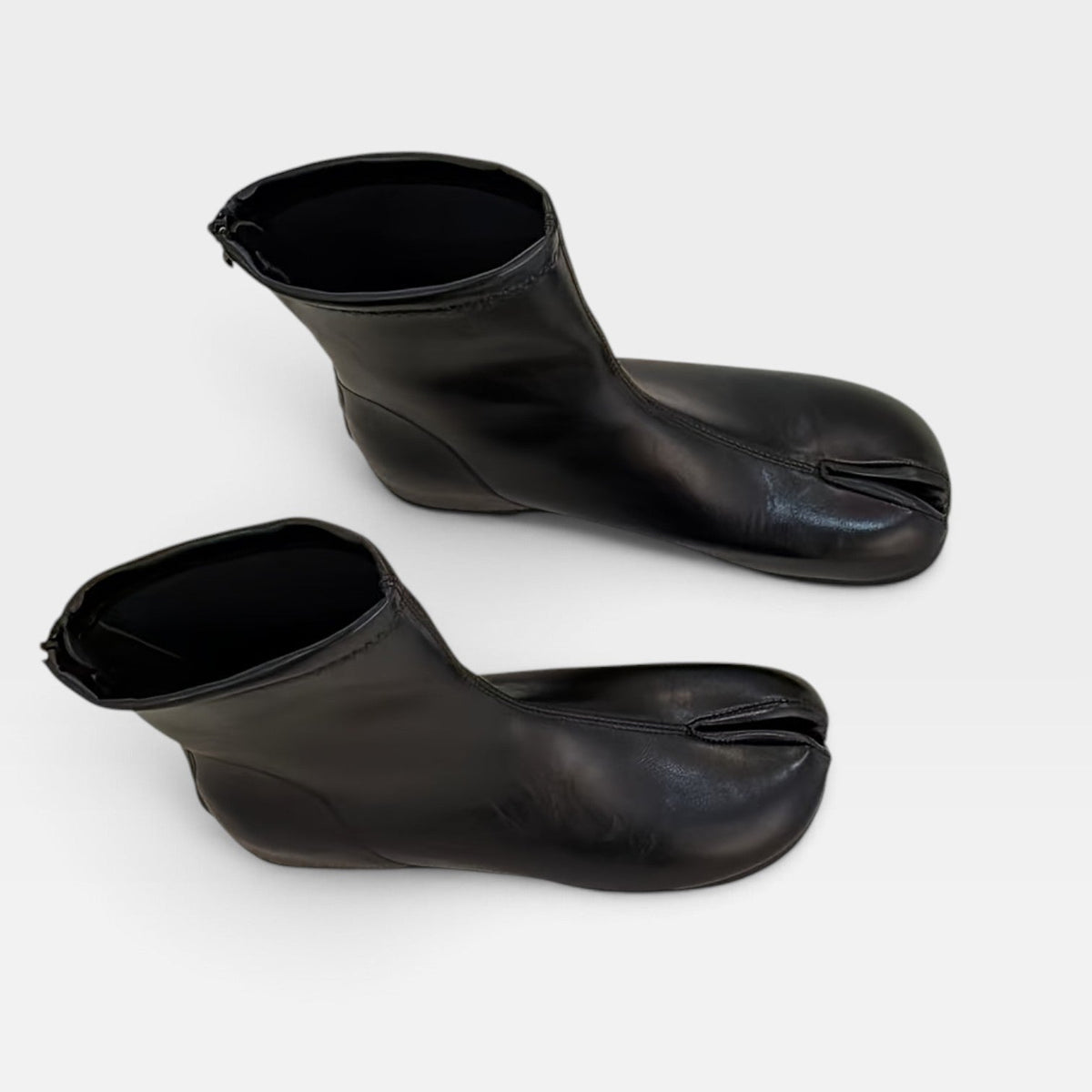 Women's Leather Split-Toe Boots