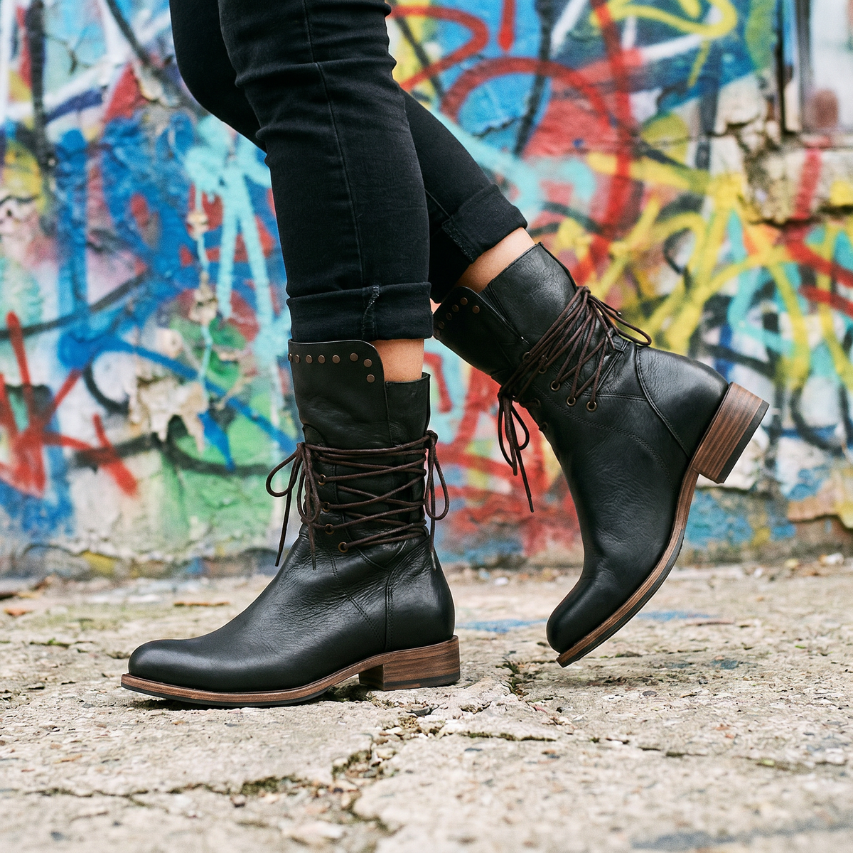 Women's Leather Calf Lace-Up Boots